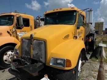  Salvage Kenworth Constructi