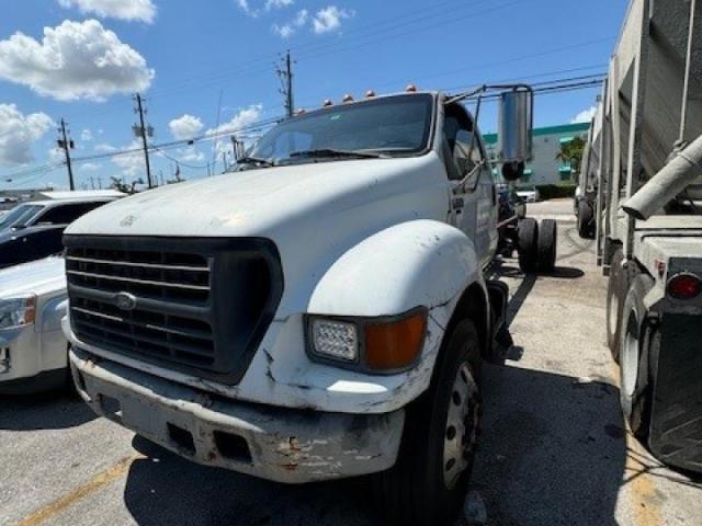  Salvage Ford F-750