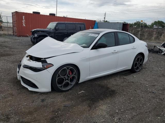  Salvage Alfa Romeo Giulia