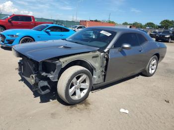  Salvage Dodge Challenger