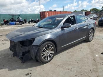  Salvage Kia Cadenza