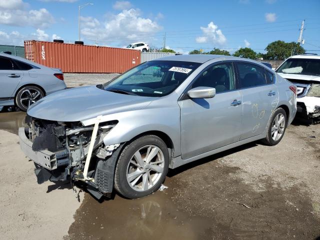  Salvage Nissan Altima