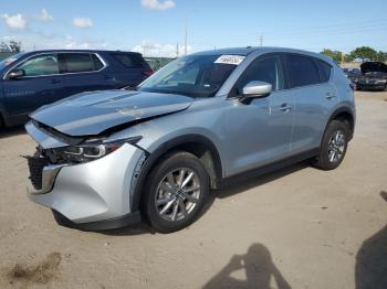  Salvage Mazda Cx