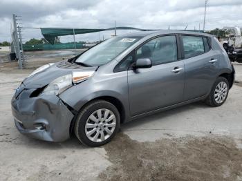  Salvage Nissan LEAF