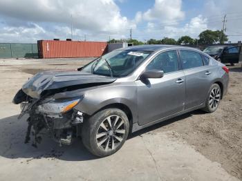  Salvage Nissan Altima