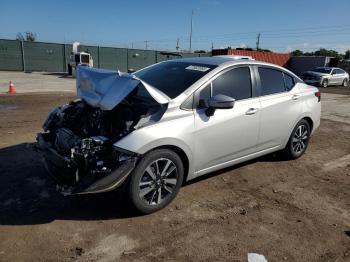  Salvage Nissan Versa