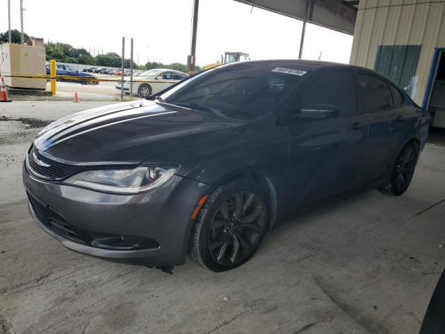  Salvage Chrysler 200