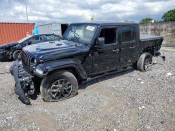  Salvage Jeep Gladiator