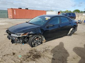  Salvage Hyundai ELANTRA