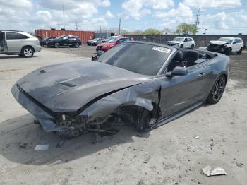  Salvage Ford Mustang