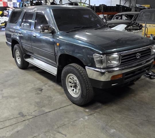  Salvage Toyota Hilux