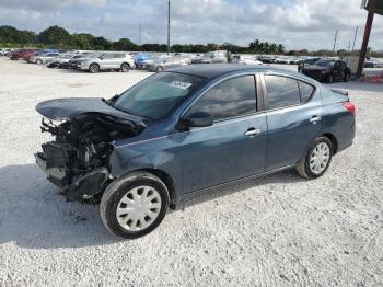  Salvage Nissan Versa