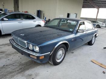  Salvage Jaguar Xj6