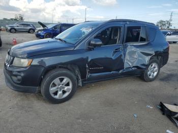  Salvage Jeep Compass