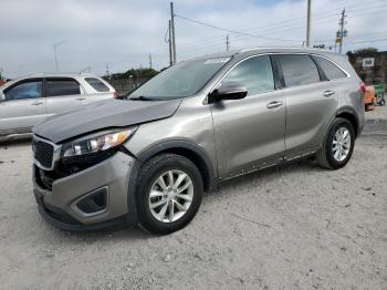  Salvage Kia Sorento