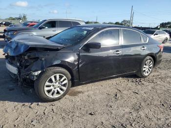  Salvage Nissan Altima