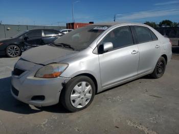  Salvage Toyota Yaris