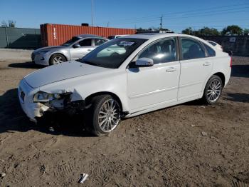  Salvage Volvo S40