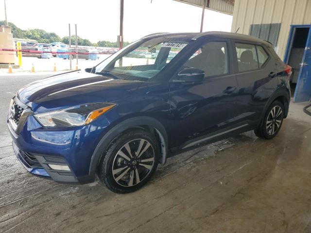  Salvage Nissan Kicks