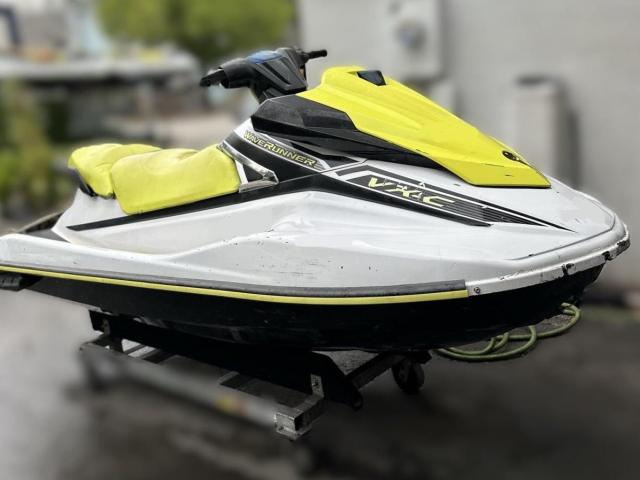  Salvage Yamaha Jetski