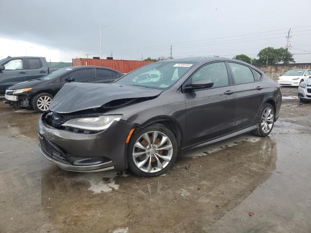  Salvage Chrysler 200