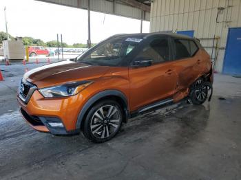  Salvage Nissan Kicks