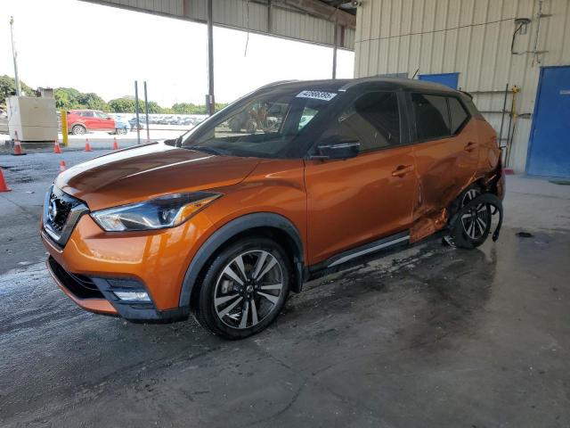  Salvage Nissan Kicks