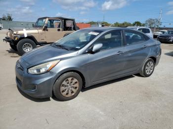  Salvage Hyundai ACCENT