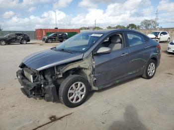  Salvage Hyundai ACCENT