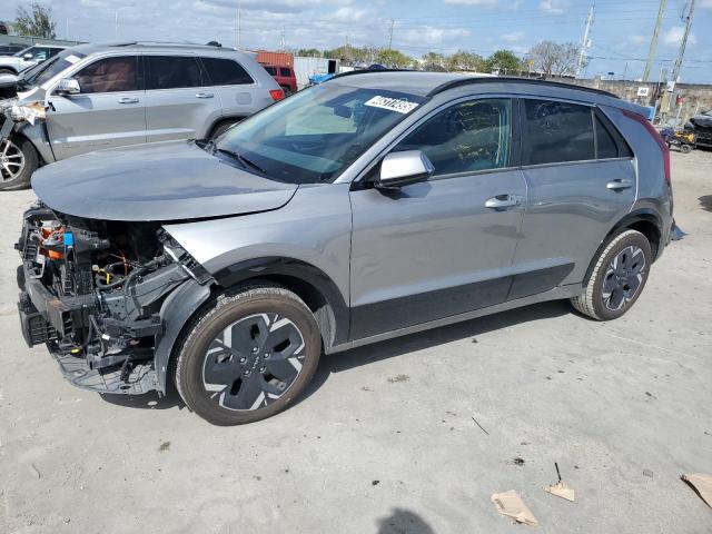  Salvage Kia Niro