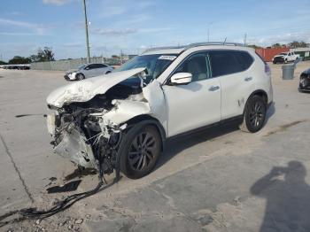  Salvage Nissan Rogue