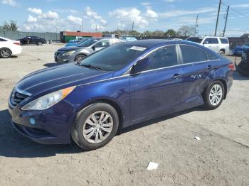  Salvage Hyundai SONATA