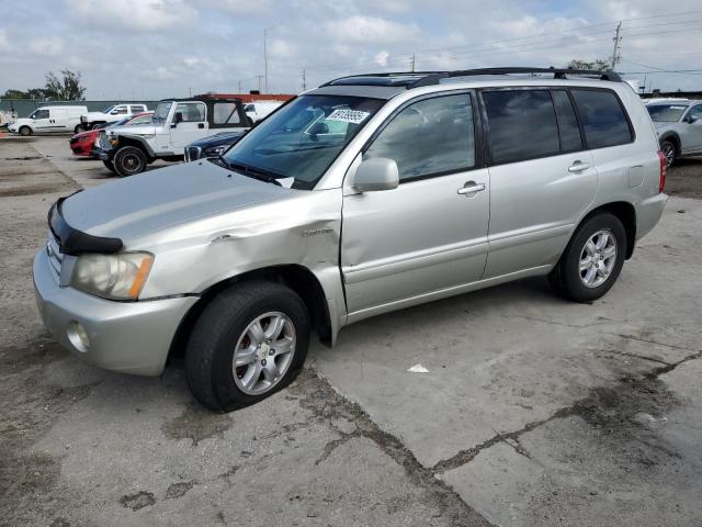  Salvage Toyota Highlander