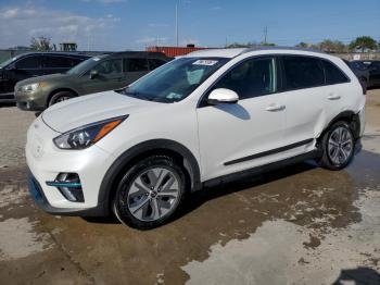  Salvage Kia Niro