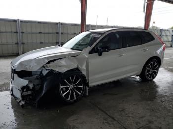  Salvage Volvo Xc60 Plus