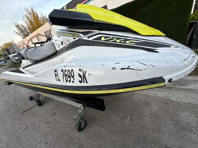  Salvage Yamaha Jetski