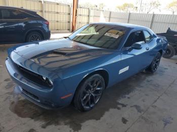  Salvage Dodge Challenger