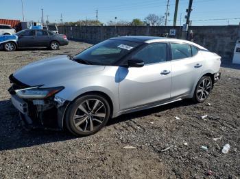  Salvage Nissan Maxima