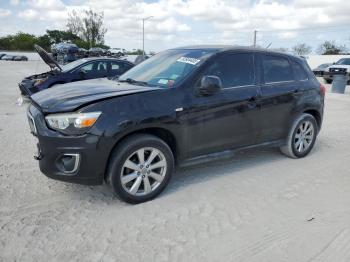  Salvage Mitsubishi Outlander