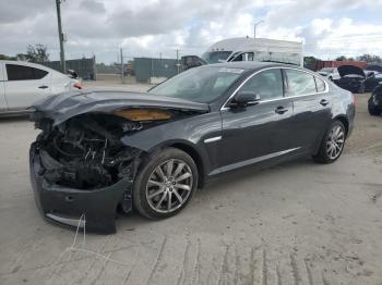  Salvage Jaguar XF