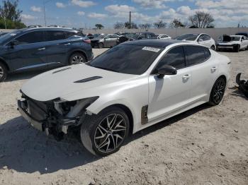  Salvage Kia Stinger