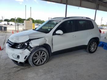  Salvage Volkswagen Tiguan