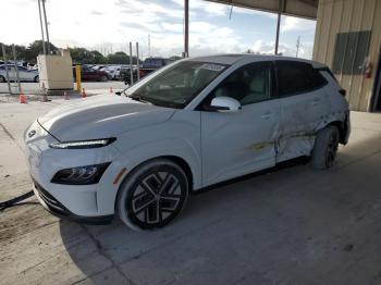  Salvage Hyundai KONA