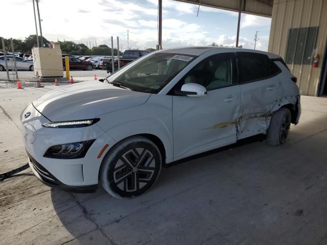  Salvage Hyundai KONA