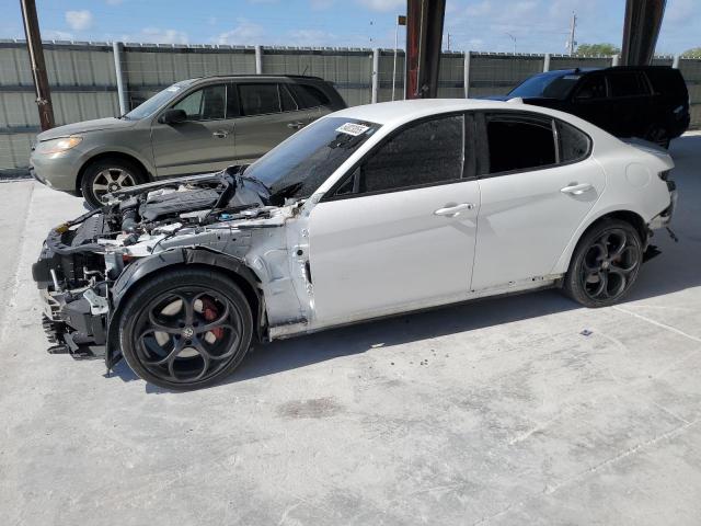  Salvage Alfa Romeo Giulia