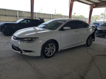  Salvage Chrysler 200