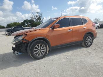  Salvage Nissan Rogue