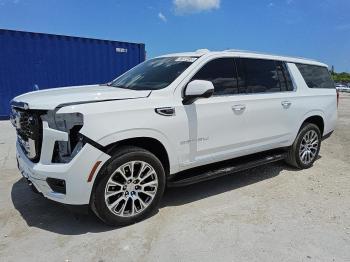  Salvage GMC Yukon