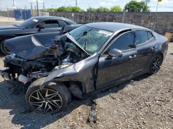  Salvage Kia Stinger