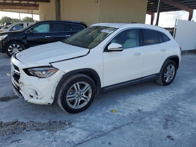  Salvage Mercedes-Benz GLA